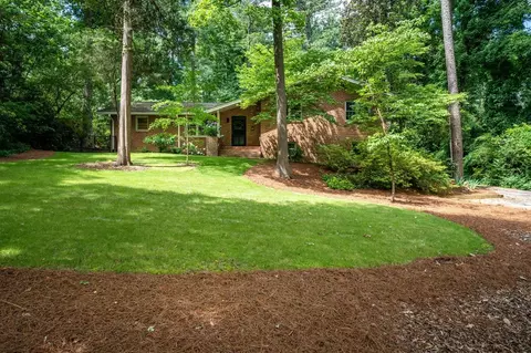 1109 Woodburn Rd, Durham, NC 27705
