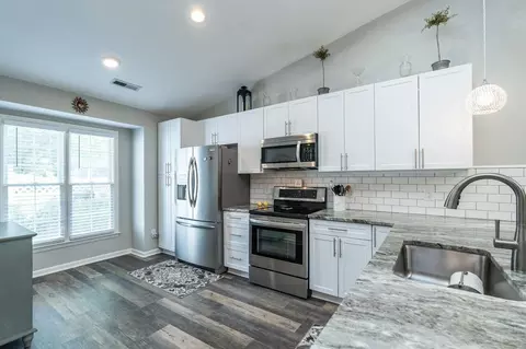 117 Breakers Pl, Cary, NC 27511 photo 11