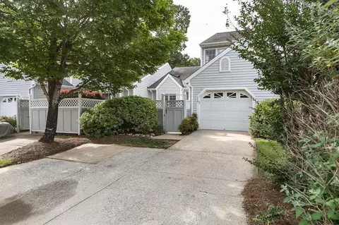 117 Breakers Pl, Cary, NC 27511 photo 2