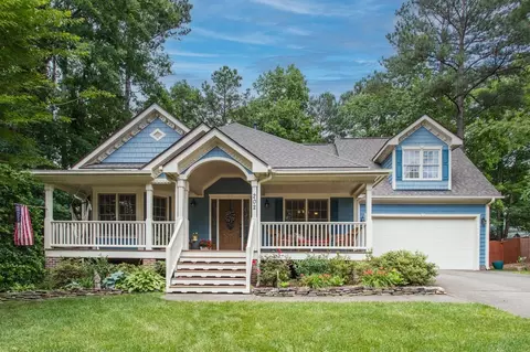 202 Magnolia Breeze Ct, Apex, NC 27502