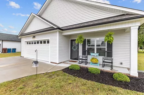 708 Maple Ave, Dunn, NC 28334 photo 4
