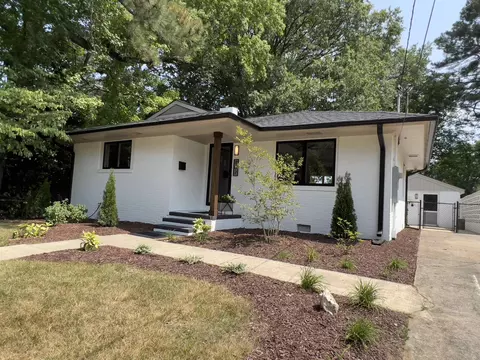 807 Leon St, Durham, NC 27704 photo 5