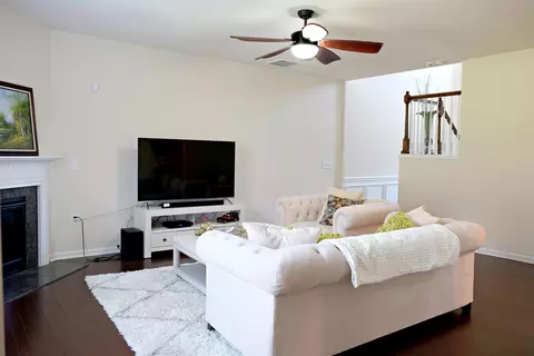 504 Brier Crossings Loop, Durham, NC 27703 photo 4