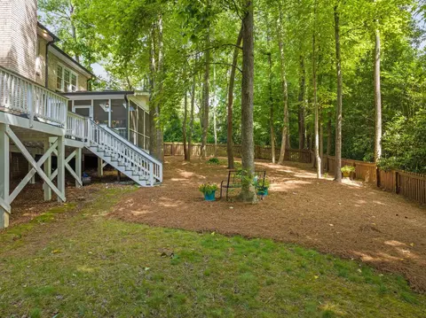 107 Willesden Dr, Cary, NC 27513 photo 16