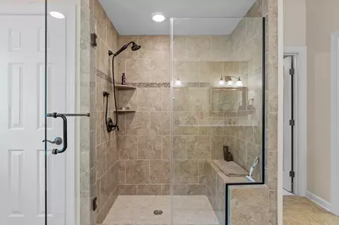 107 Willesden Dr, Cary, NC 27513 photo 55