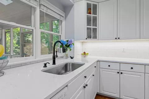107 Willesden Dr, Cary, NC 27513 photo 36