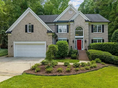 107 Willesden Dr, Cary, NC 27513 photo 4
