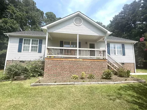 44 Blue Pond Rd, Clayton, NC 27520