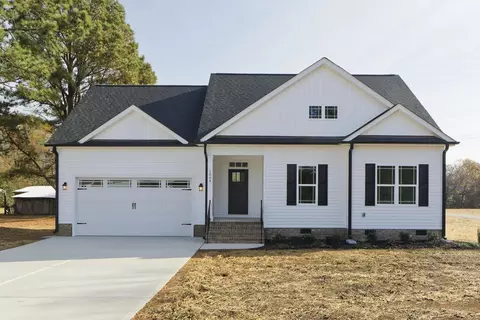 1004 Butler Dr, Erwin, NC 28339
