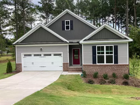 19 Diamond Track Ln, Selma, NC 27576