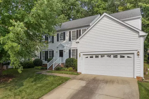 9600 Miranda Dr, Raleigh, NC 27617