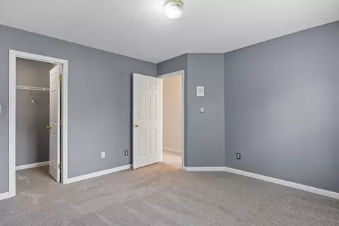 8909 Eaglebrook Ct, Raleigh, NC 27617 photo 59