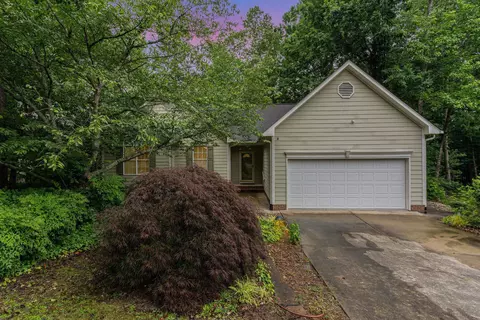 6 Waconda Ct, Durham, NC 27713