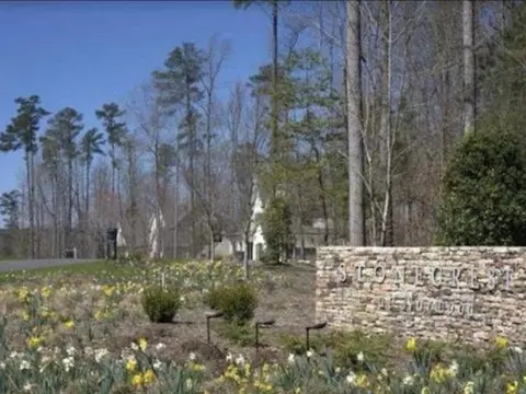57 Kenwood Ln, Pittsboro, NC 27312