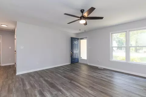3504 Castlegate Dr, Raleigh, NC 27616 photo 7