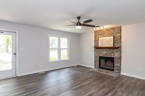 3504 Castlegate Dr, Raleigh, NC 27616 photo 6