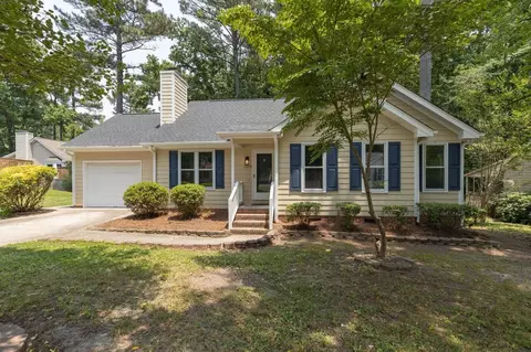 3504 Castlegate Dr, Raleigh, NC 27616 photo 1