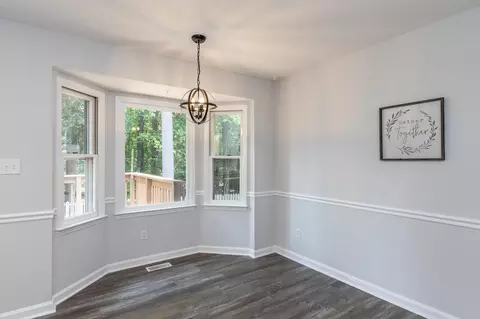 3504 Castlegate Dr, Raleigh, NC 27616 photo 9
