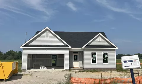 117 Sawyer Mill Dr, Dunn, NC 28334