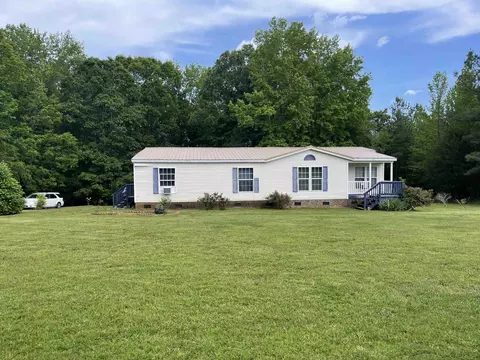469 Gum Pond Rd, Warrenton, NC 27589