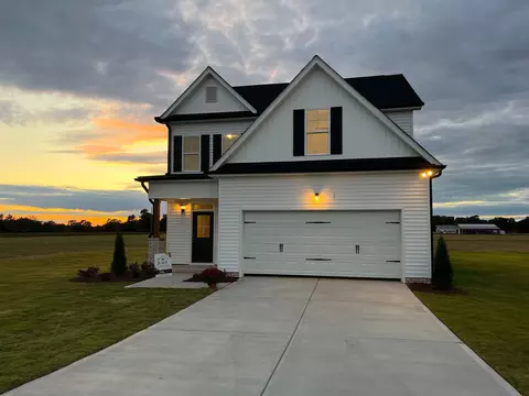 97 Sawyer Mill Dr, Dunn, NC 28334