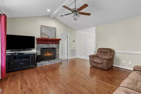 204 Alice Dr, Garner, NC 27529 photo 5