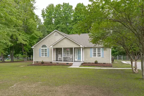 204 Alice Dr, Garner, NC 27529 photo 2