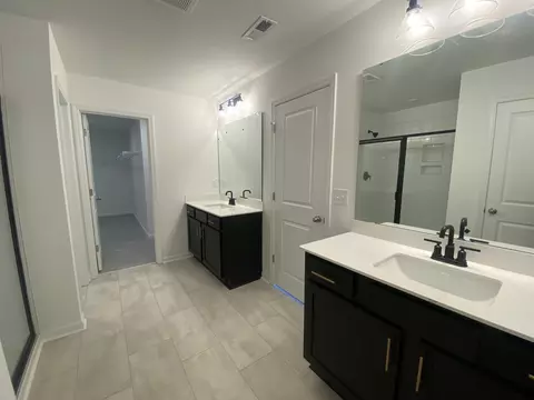 2009 Regal Dr, Durham, NC 27703 photo 17