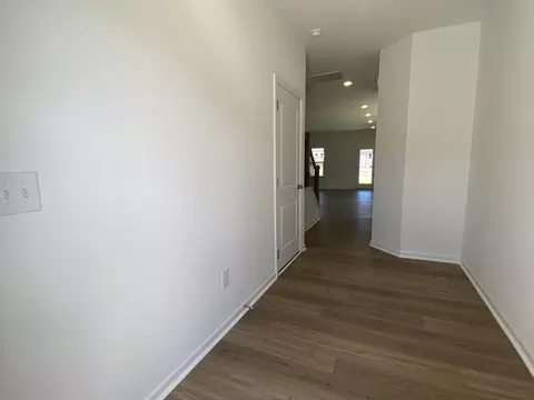 2009 Regal Dr, Durham, NC 27703 photo 4