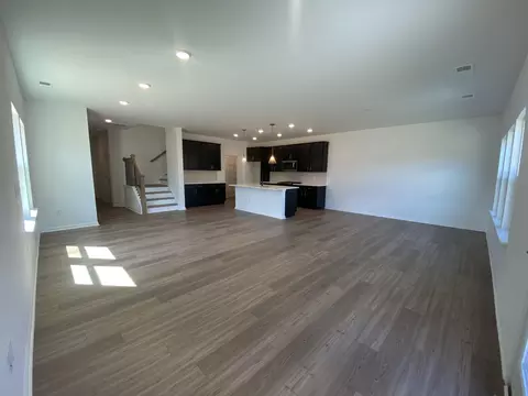 2009 Regal Dr, Durham, NC 27703 photo 6