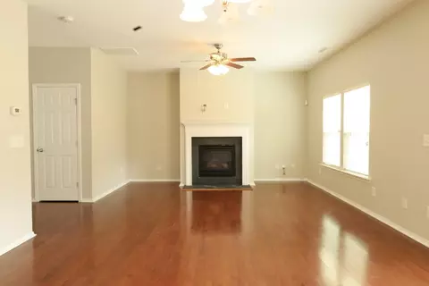 3 Mint Hill Ct, Durham, NC 27703 photo 2