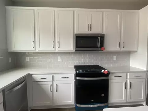 2007 Regal Dr, Durham, NC 27703 photo 8