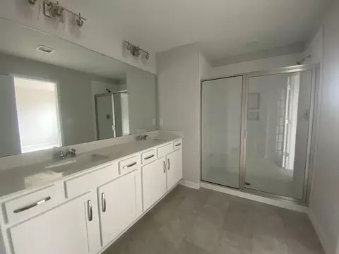 2007 Regal Dr, Durham, NC 27703 photo 11