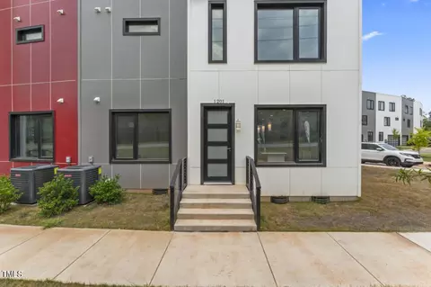 1203 Nova St, Durham, NC 27713 photo 1