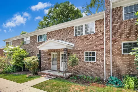 506 N Greensboro St #5, Carrboro, NC 27510