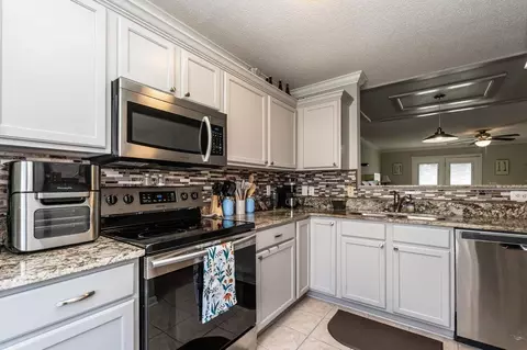 2242 Turtle Point Dr, Raleigh, NC 27604 photo 7