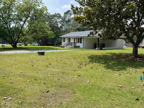 699 Circle Dr, Angier, NC 27501 photo 4