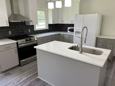 699 Circle Dr, Angier, NC 27501 photo 6