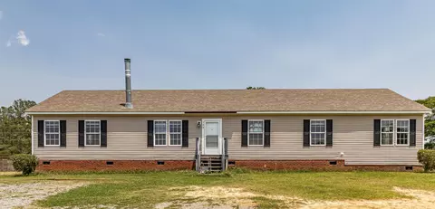 148 Sandee Dr, Angier, NC 27501 photo 2