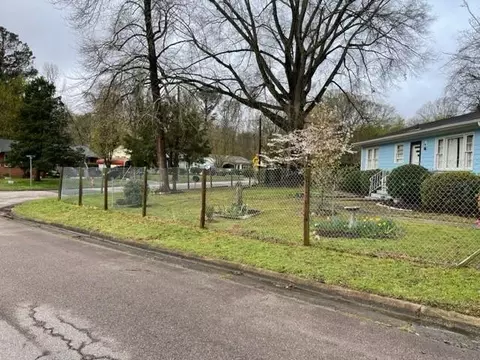 2000 Walnut St, Durham, NC 27705 photo 1