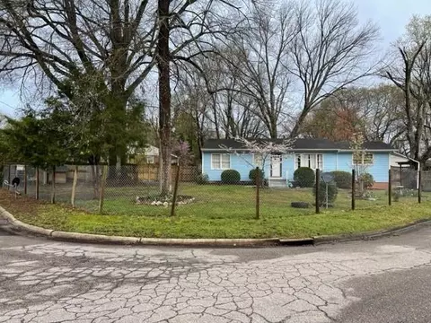 2000 Walnut St, Durham, NC 27705 photo 2