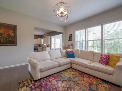1007 Big Spring Cir, Durham, NC 27703 photo 5