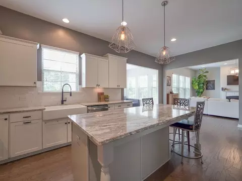 1007 Big Spring Cir, Durham, NC 27703 photo 9
