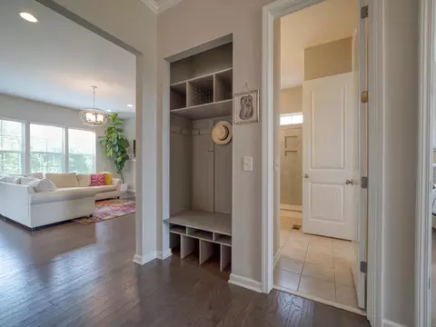 1007 Big Spring Cir, Durham, NC 27703 photo 3