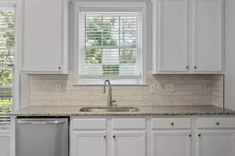 807 Clearview Ln, Durham, NC 27713 photo 11