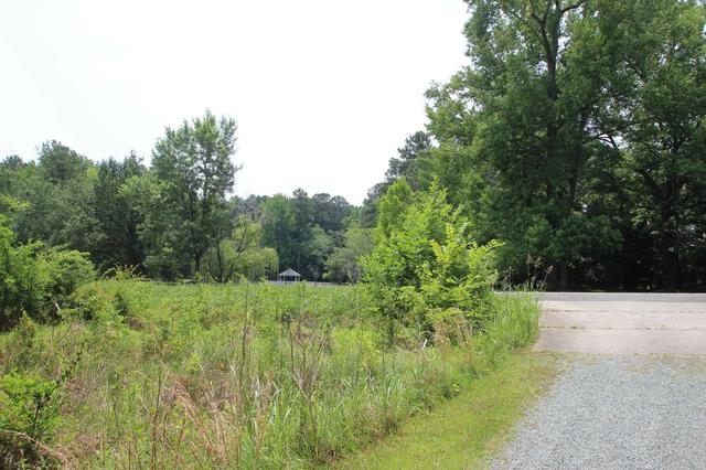 806 Homestead Rd, Chapel Hill, NC 27516
