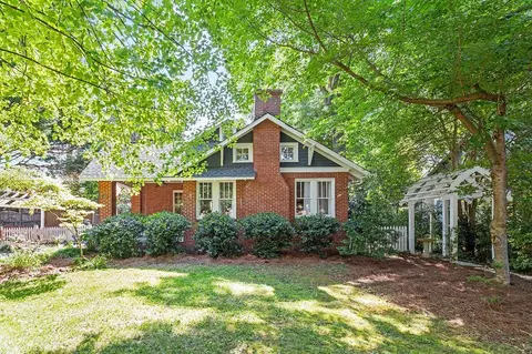 1620 Scales St, Raleigh, NC 27608