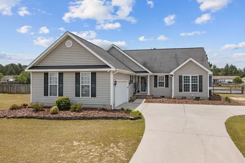570 W Dennis Ave, Pinebluff, NC 28373