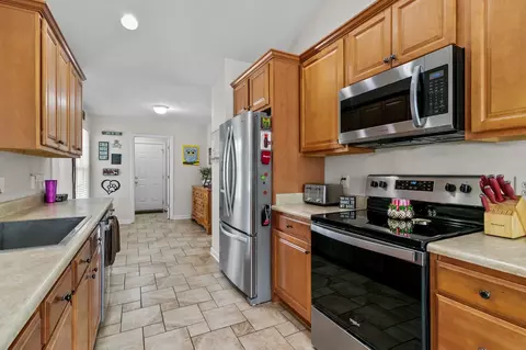 570 W Dennis Ave, Pinebluff, NC 28373 photo 4