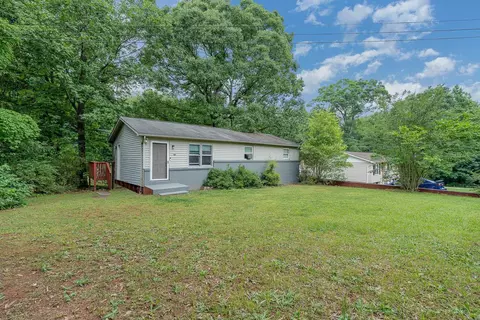 161 SW Eighth Ave, Conover, NC 28613 photo 1